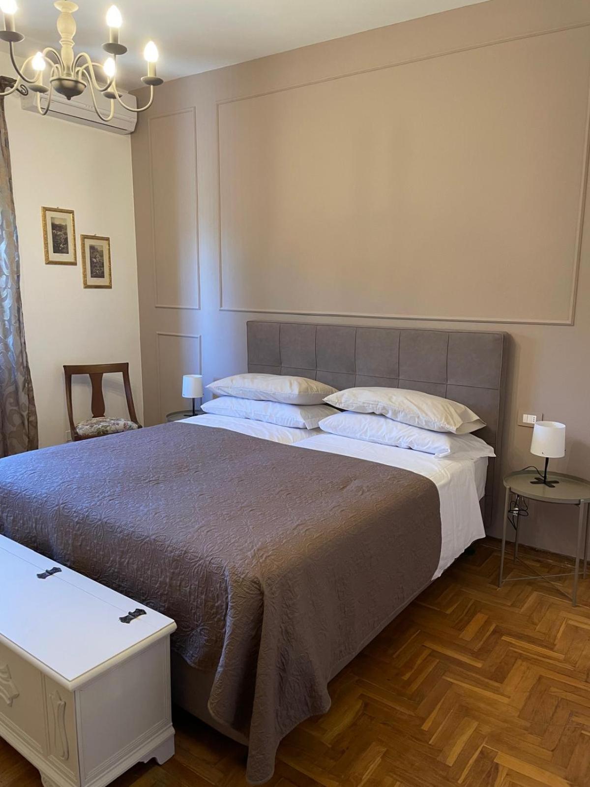 Residenza Sandrini Gambassi Terme Esterno foto